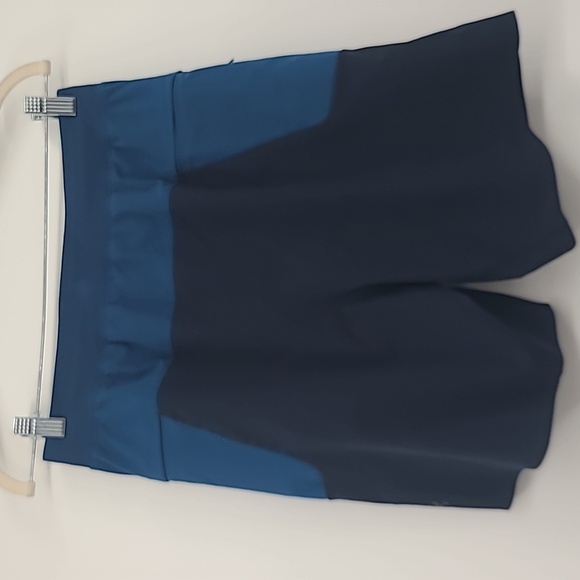 Lululemon namaste at the beach mens shorts medium blue - Picture 11 of 12